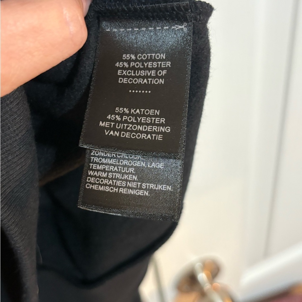 Women’s Harley-Davidson Black Top with Orange Logo - Picture 4 of 5